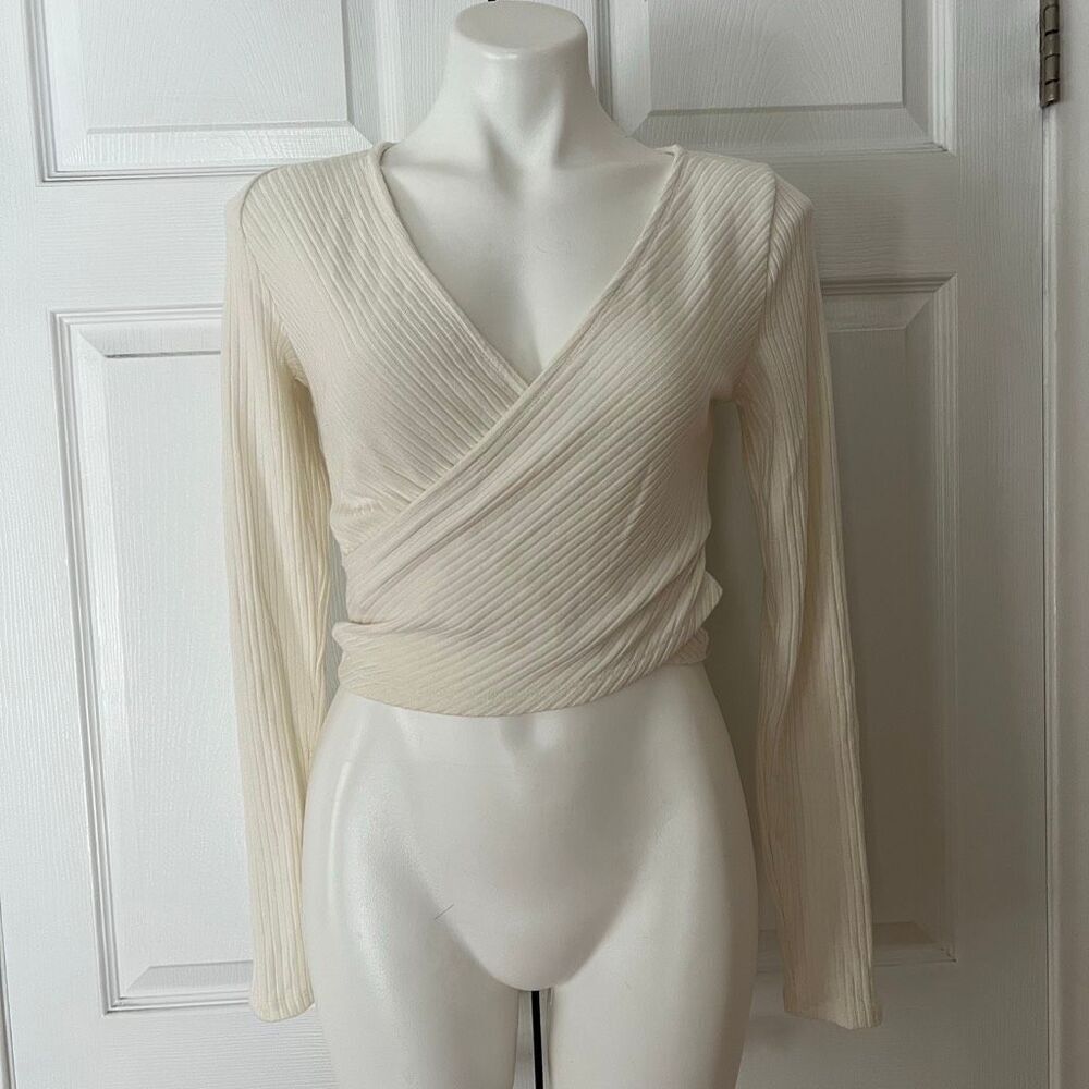 Abercrombie & Fitch Ribbed Crop Top
